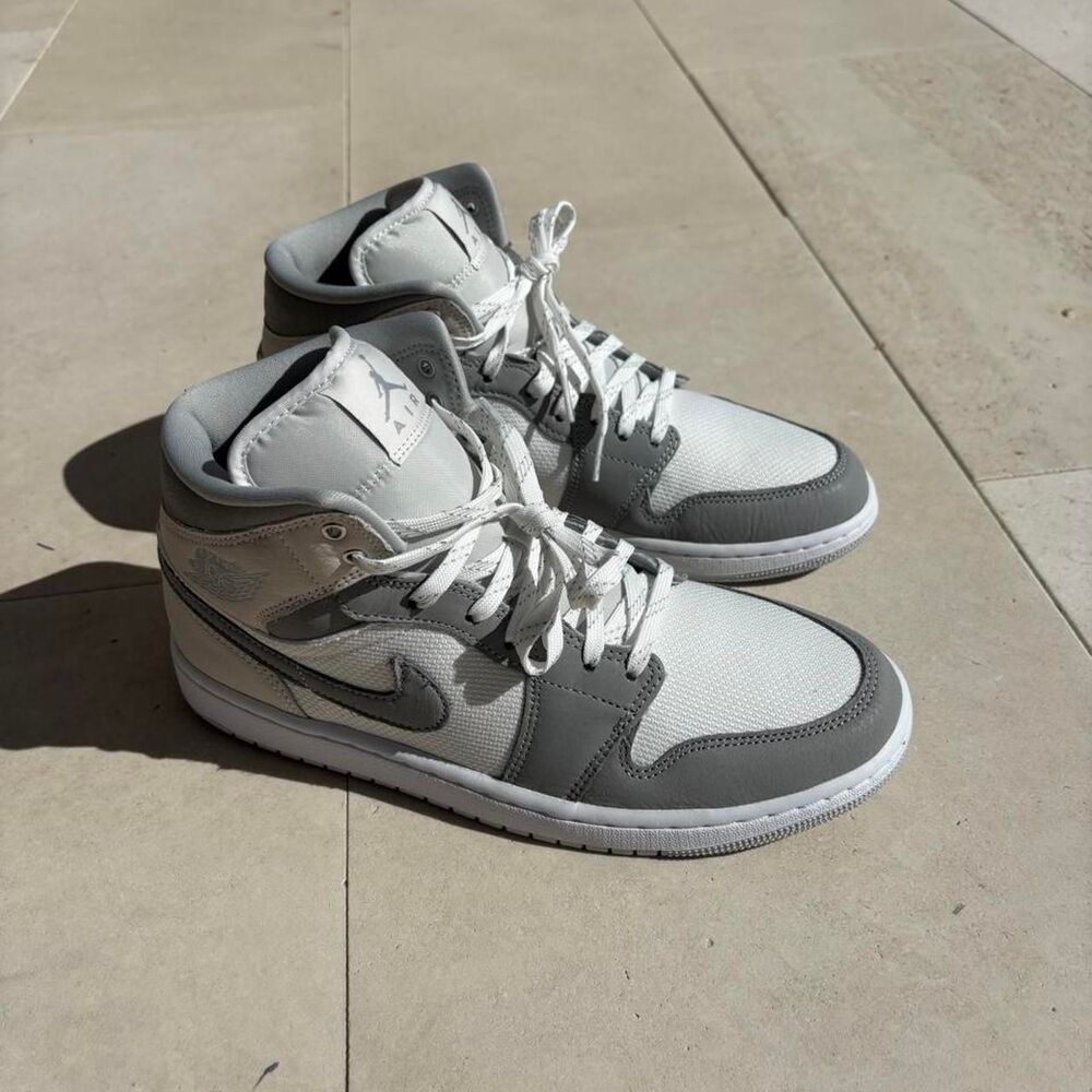 Jordan Men's White and Grey Trainers